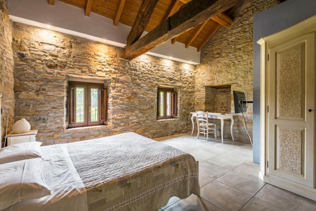 Agriturismo Il Salice Tizzano Val Parma Ngoại thất bức ảnh