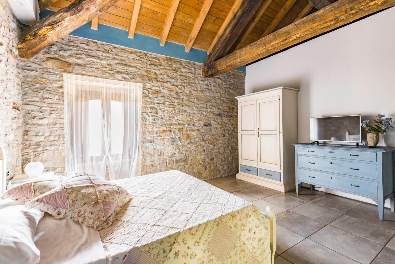 Agriturismo Il Salice Tizzano Val Parma Ngoại thất bức ảnh