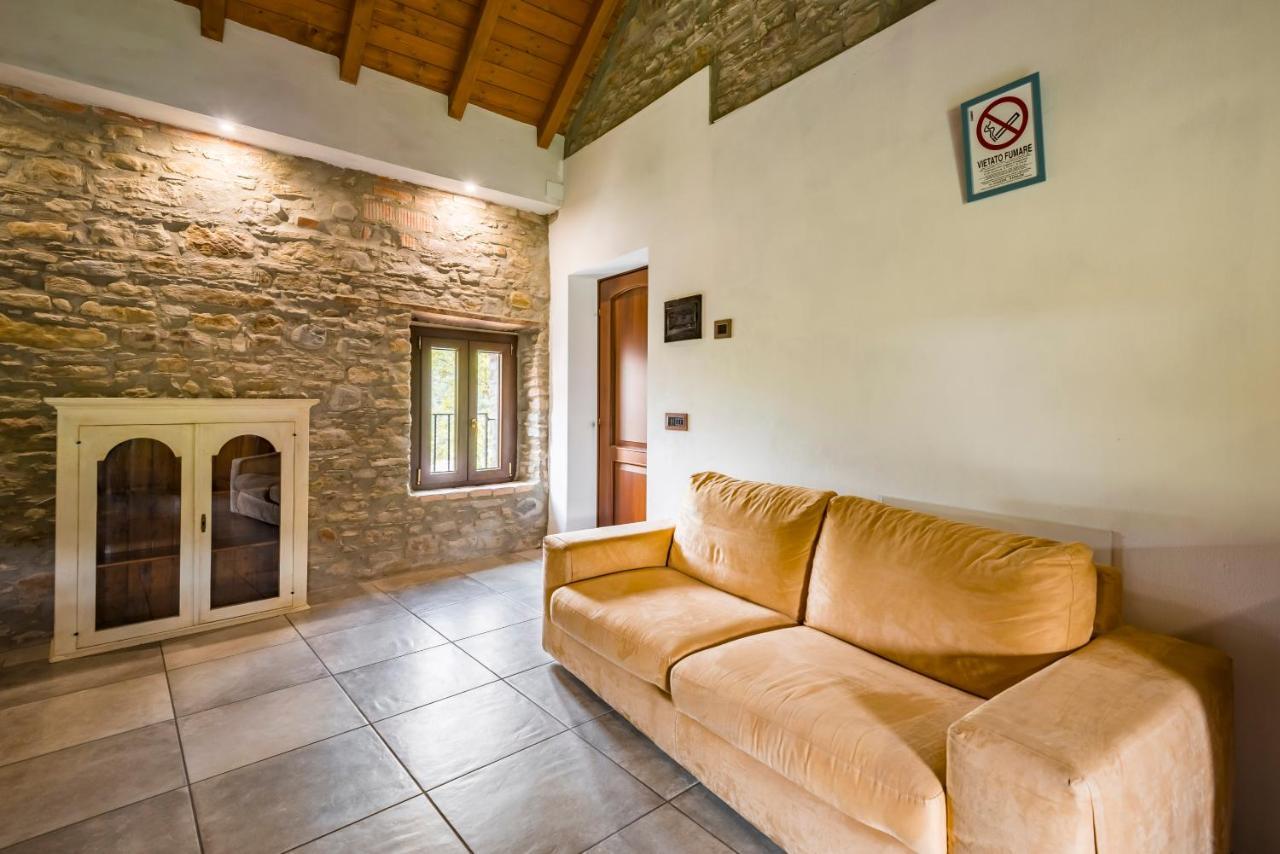 Agriturismo Il Salice Tizzano Val Parma Ngoại thất bức ảnh
