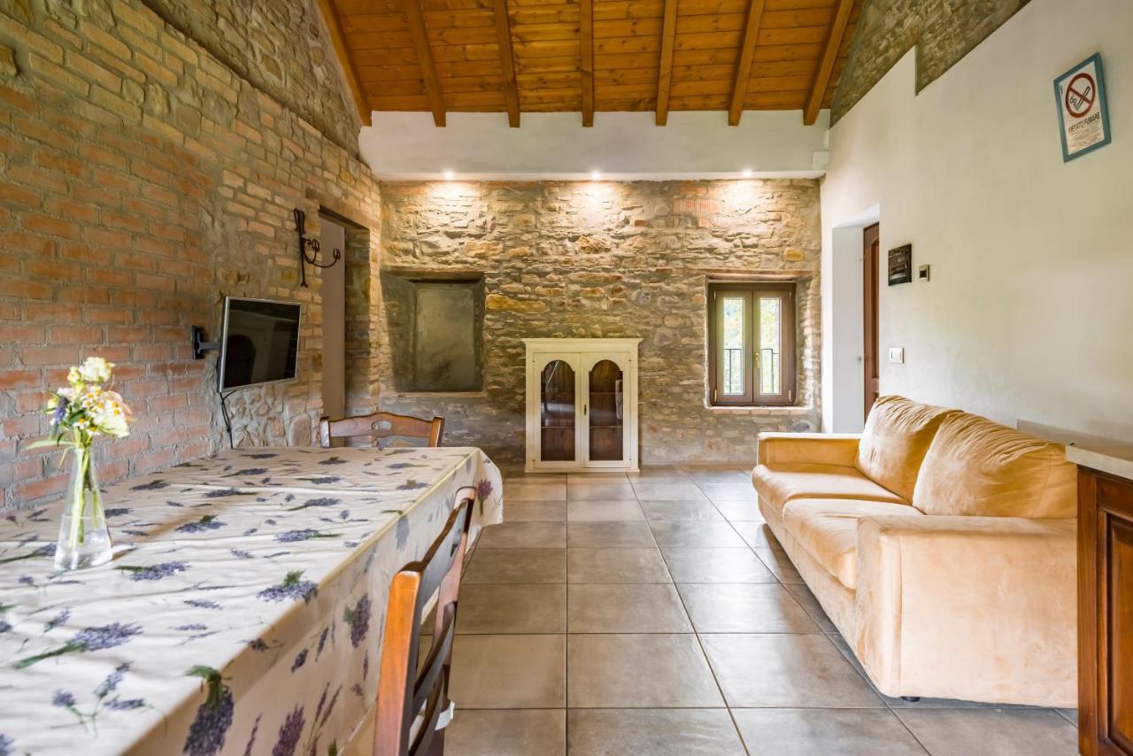 Agriturismo Il Salice Tizzano Val Parma Ngoại thất bức ảnh