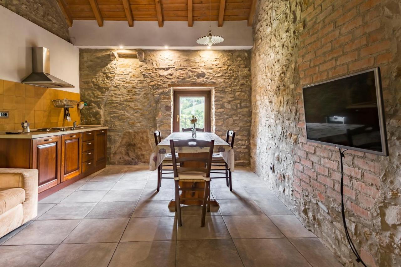 Agriturismo Il Salice Tizzano Val Parma Ngoại thất bức ảnh