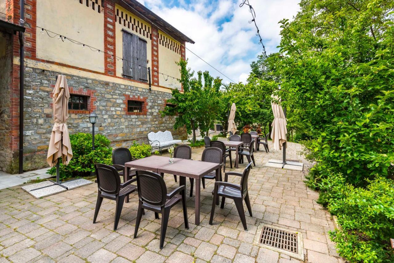 Agriturismo Il Salice Tizzano Val Parma Ngoại thất bức ảnh