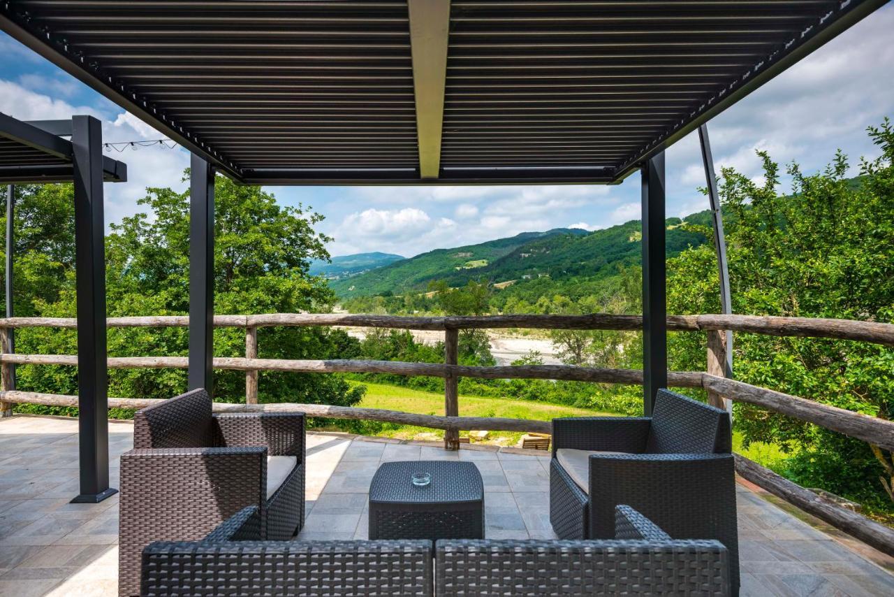Agriturismo Il Salice Tizzano Val Parma Ngoại thất bức ảnh